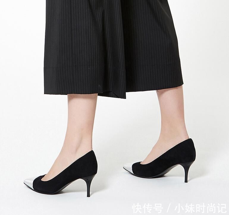 尖头细高跟鞋性感迷人,衬托女性优雅的气质
