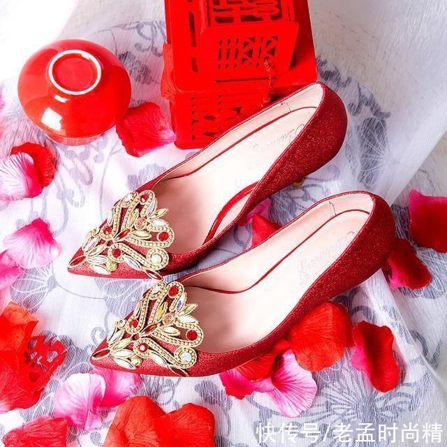 高跟鞋|结婚为什么一定要穿“红鞋”，这里面大有讲究，看完你就明白了
