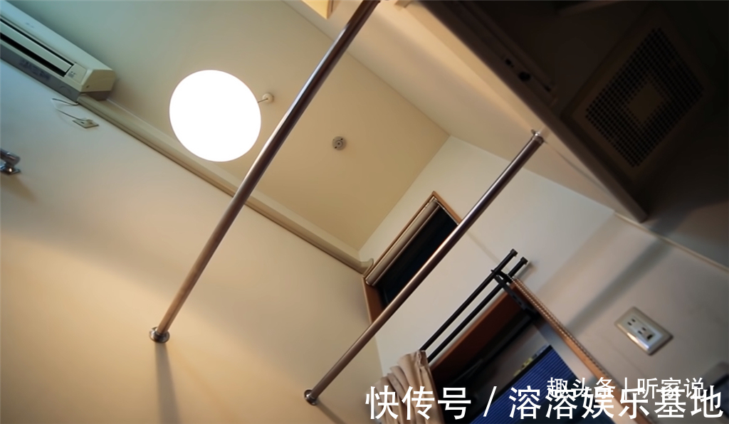 缝隙房|90后姑娘住进日本8㎡“缝隙房”,吃饭坐地上,睡觉爬梯子