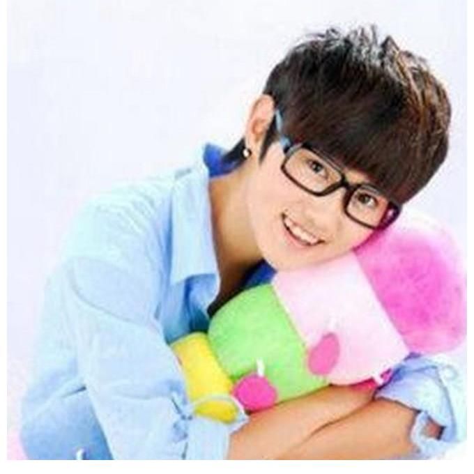 陈语嫣|段林希：快女夺冠后，3年时间赚了200百万，现如今月薪8千租房住