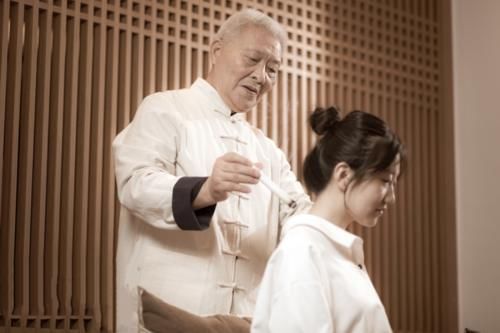 艾灸|睡不好,失眠毁的是五脏六腑,耗的是命!艾灸治疗失眠的方法来了