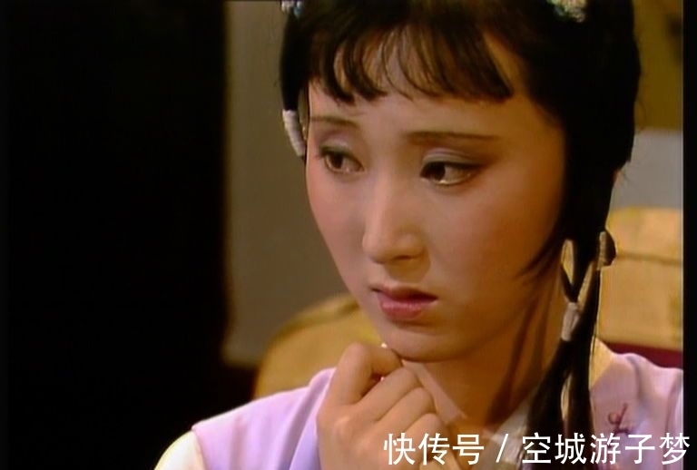 伦理$林黛玉死后,贾珍为她做了三件事,件件讲伦理,件件有深意