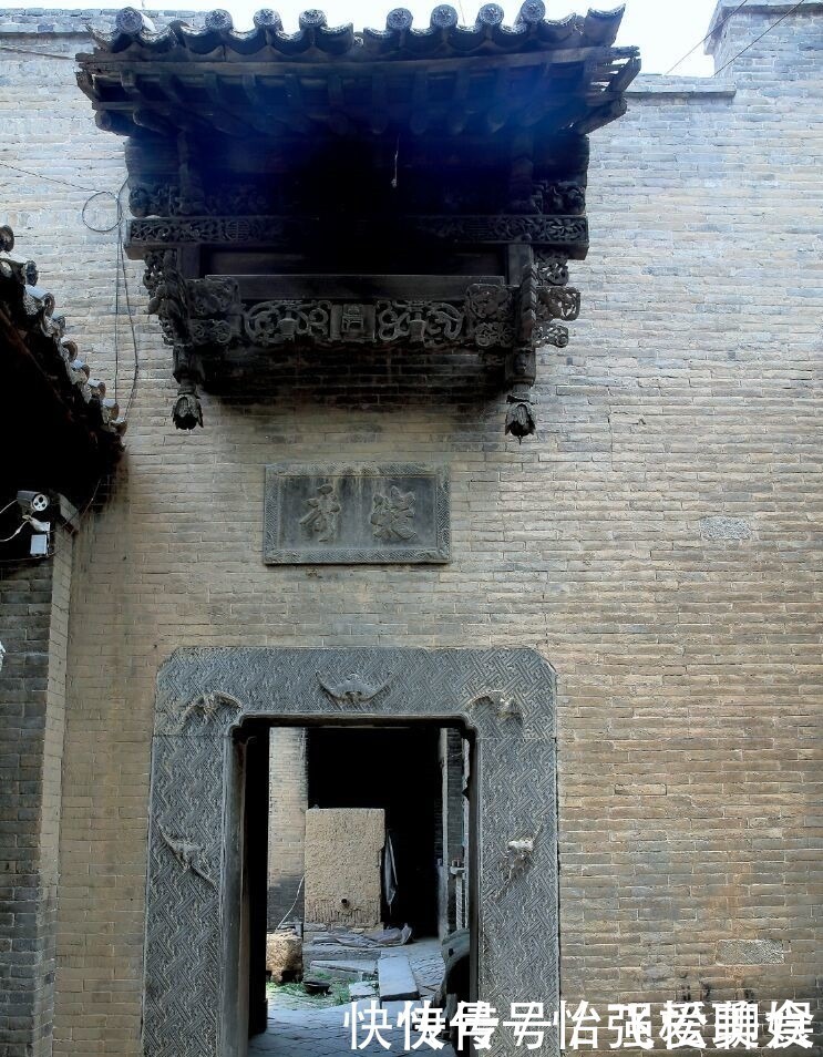 山西农村一座200年的晋商大院，豪华大气，老地主真有钱