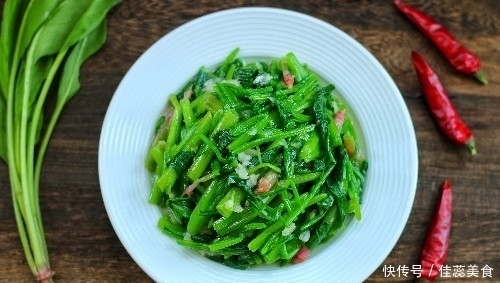 菠菜最好吃的5种做法，每种都简单美味，看看你喜欢吃哪种？