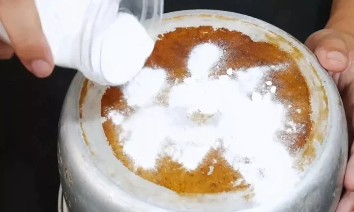 小苏打|不管电饭锅内胆多黄多脏,教你一招,顽固污垢一擦就掉,省时省力