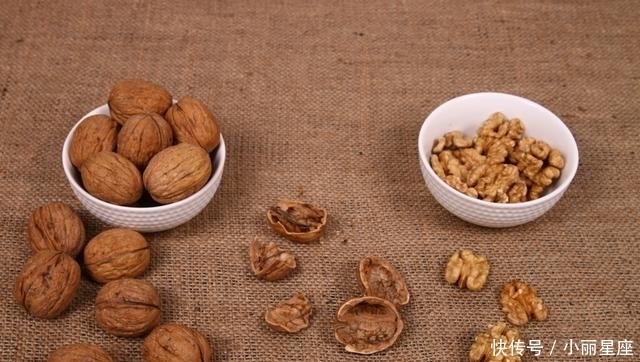 核桃壳怎样垫花盆,快速发酵只需要三步走,简单易行