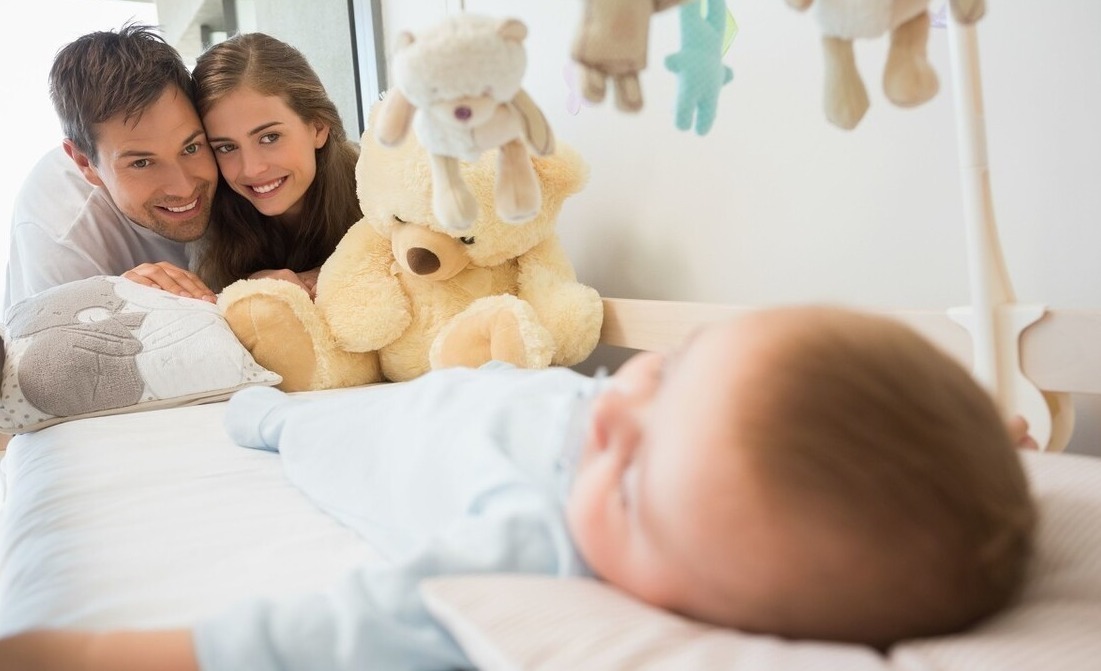 宝妈|头脑发育差的宝宝,会有这4个表现,中了一个,父母就要紧张起来