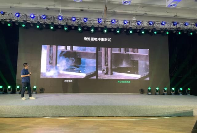 oppo|手机快充领域你永远可以相信OPPO，“夹心式安全电池”很稳！