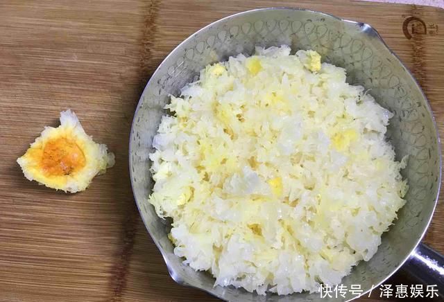 这类菜不必过夜吃,吃一次比抽烟危害还大,赶快告知家人