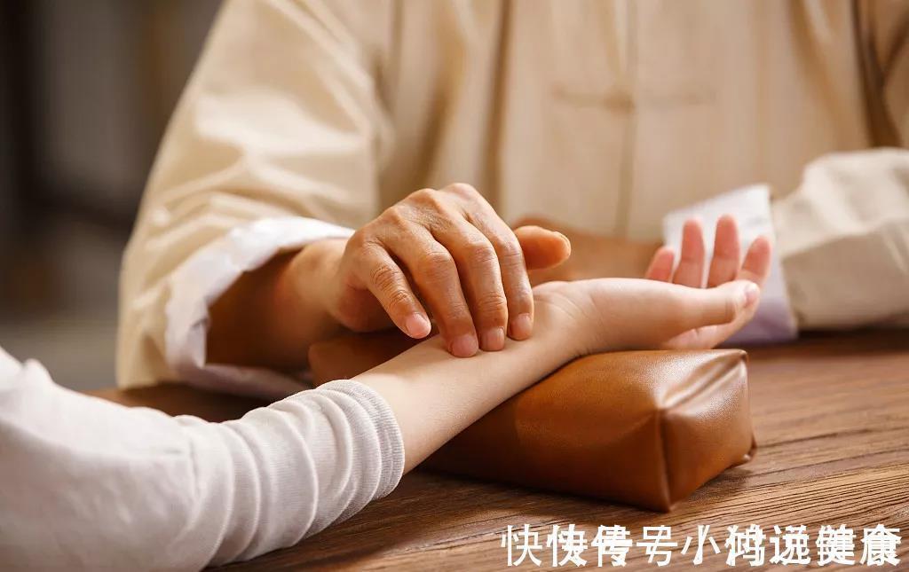 气血不足|气血不足的人，多吃“两红”少吃“两黄”，补气血身体更健康