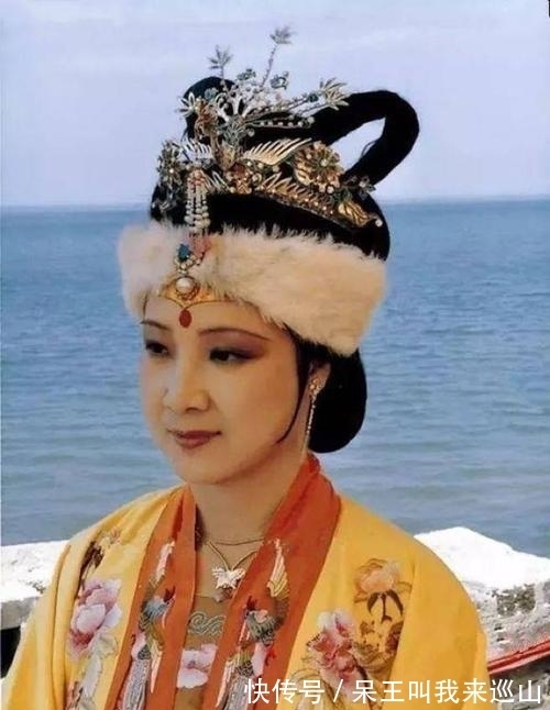 南安太妃$红楼梦:探春成为王妃,到底是喜剧还是悲剧?被流放海上生死未卜