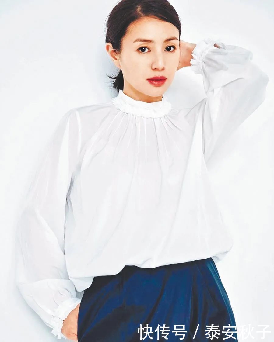 时尚|这个日本“大妈”真会穿!日常穿搭减龄时尚,哪里像50+的女人?