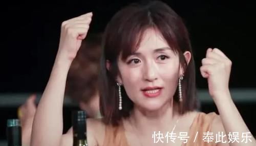 月子期|俩女星坐月子，一个忍不住天天洗头，一个忍了42天，差距很明显