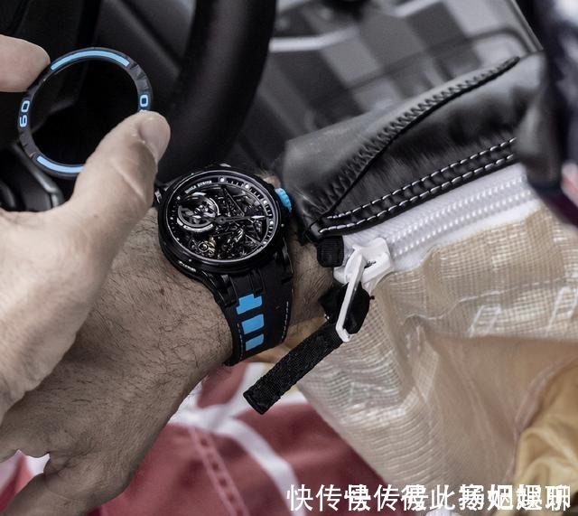 码表|C罗降薪回曼联,依然劳斯莱斯配大钻表!男人开车戴表有什么讲究