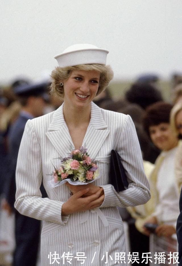 发现FendiDior等品牌纷纷提出女性主义,是否标志着女性自主时代来了