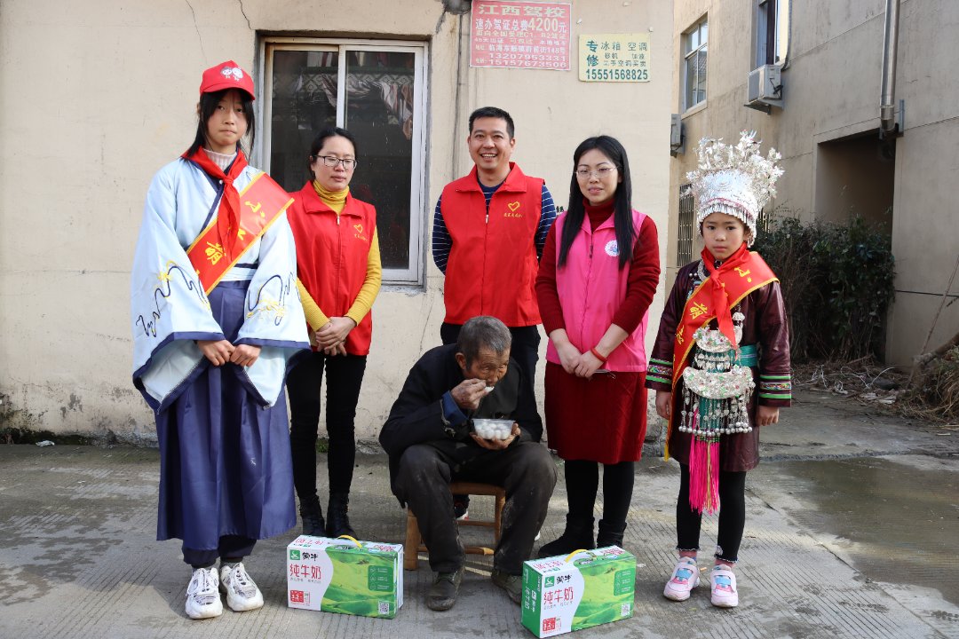 汤圆|做花灯、吃汤圆、猜灯谜，临海民族一家亲 共叙元宵情！