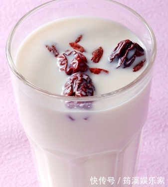 红枣|红枣和此物一起泡，睡前一杯，一觉到天亮，皱纹淡了，皮肤更白净