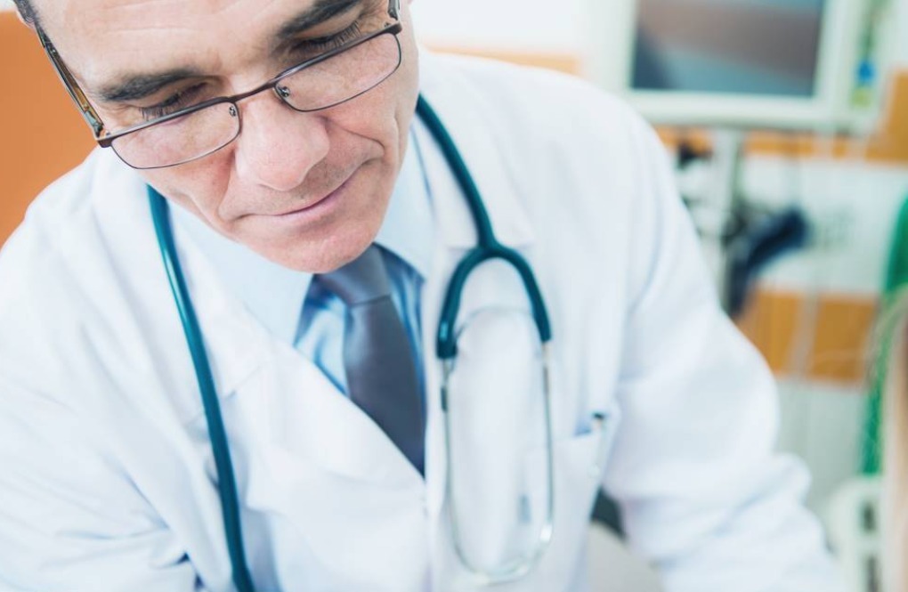 骨头|吃一口等于给骨头钻10个孔,骨科医生常吃会让骨骼变得嘎嘣脆