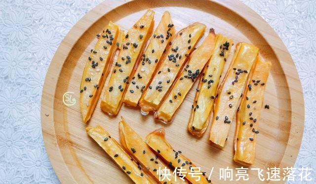 冬季红薯就要这样吃,外脆里嫩,口感香甜,好吃停不下!