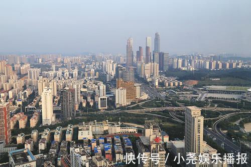 楼层|高层住宅不管多少层,尽量要避开这三层,建筑学家:居住体验差