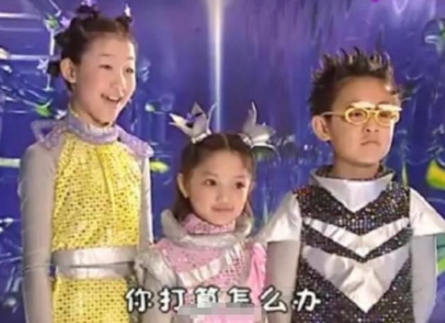 《快乐星球》中的莲蓉包,不仅结婚生了孩子,如今还成了一名老师 - 360娱乐,你开心就好