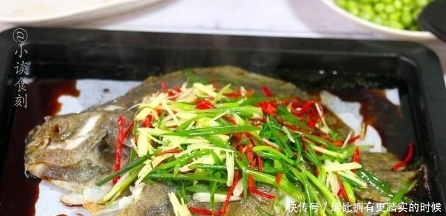 做清蒸鱼,需记住“2不放”,有的人不懂,难怪肉质紧实不滑嫩
