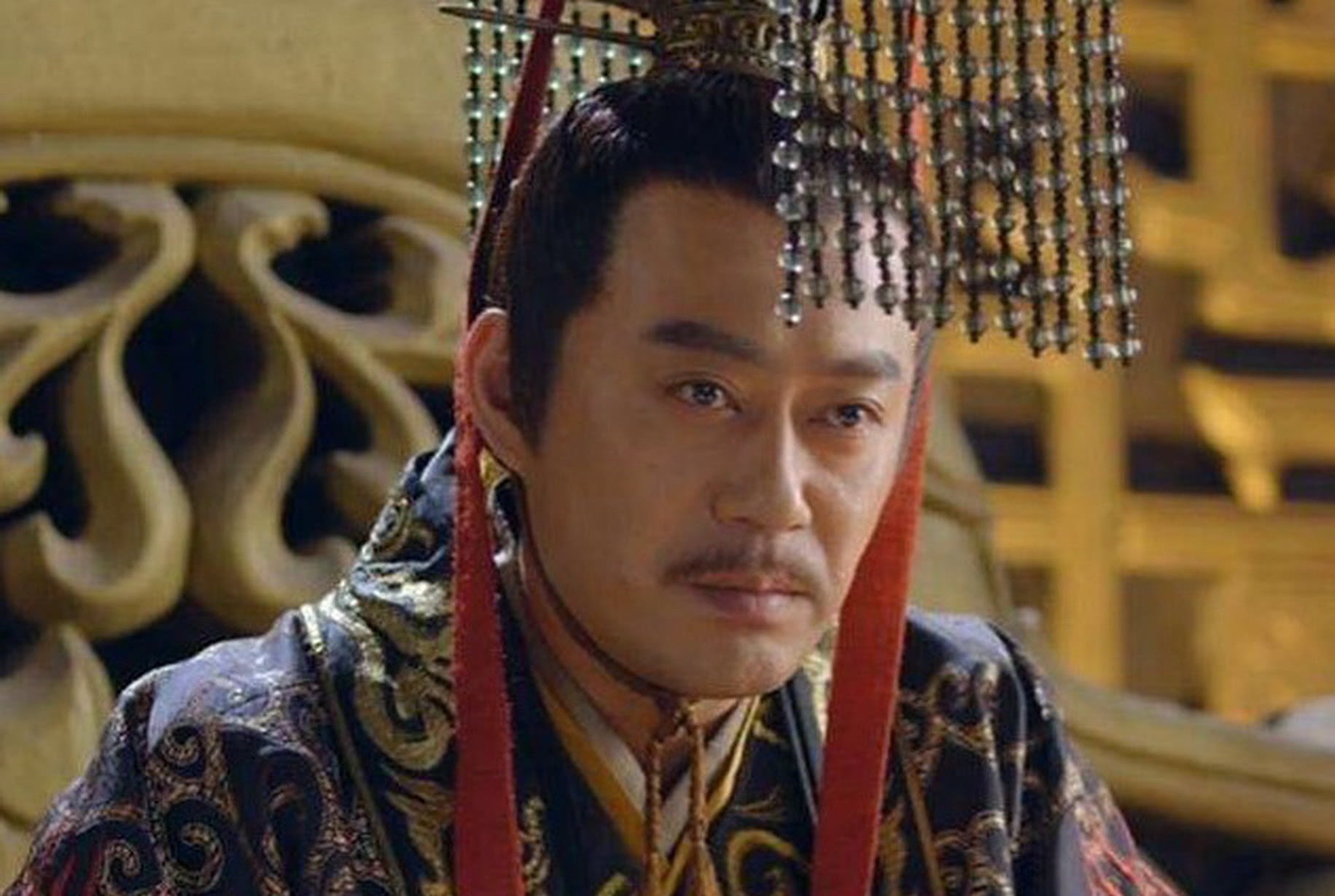 干嘛|东周列国时期，周王室在干嘛？