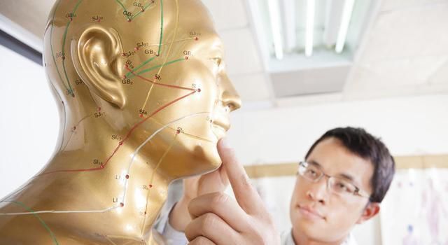 养生|每天拍打经络养生,为何看不出效果找医生前,先反省6件事