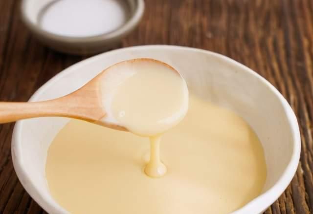 炸茄盒调面糊时,别只会放水,教你正确做法,外酥里嫩不脱糊