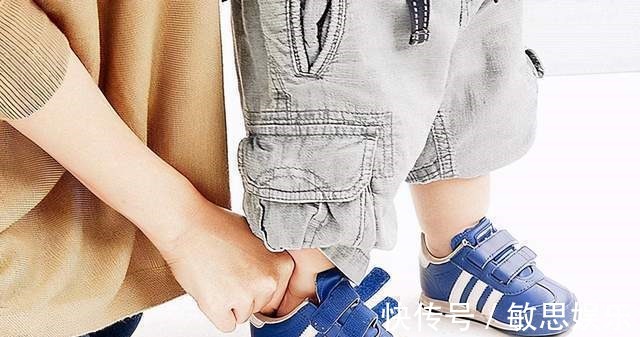 旧衣服|亲戚送的孩子旧衣服可以要,但这4样物品,家长还是婉拒了吧