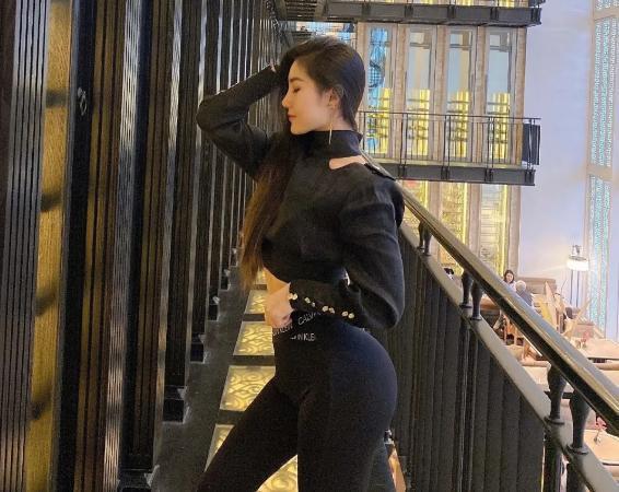 动作|东北健身女孩,曾获健美健身锦标赛第一名,这身材如何?