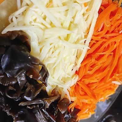 #暖冬酱在手，嗨吃部队锅#韩式拌饭