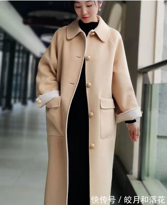 双面 双面毛呢大衣穿搭示范,这几款简约知性又显气质,照着穿美极了