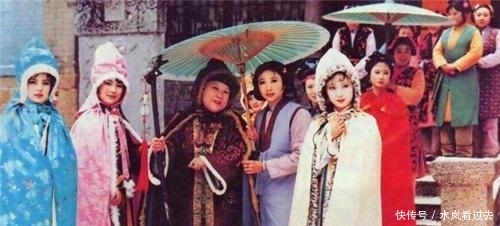 倒吸|曹雪芹家族到底有多富裕?雍正看到抄家后的资产,倒吸了一口凉气