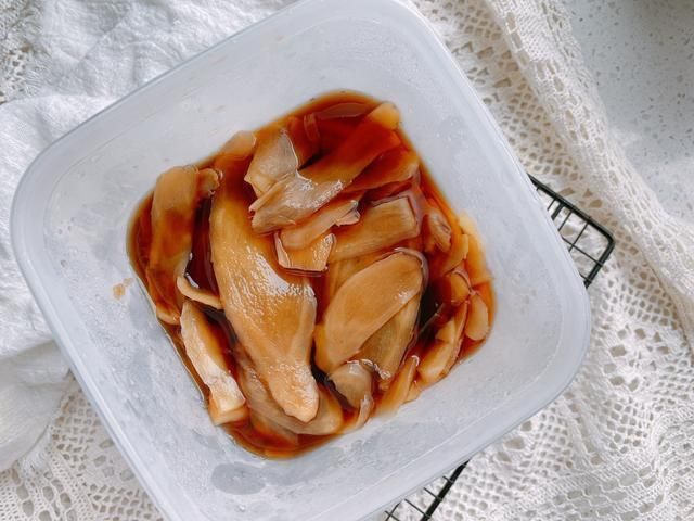 辛辣味|醋泡姜直接泡就错了，多做一步，脆嫩入味酸甜开胃，还能健脾养胃