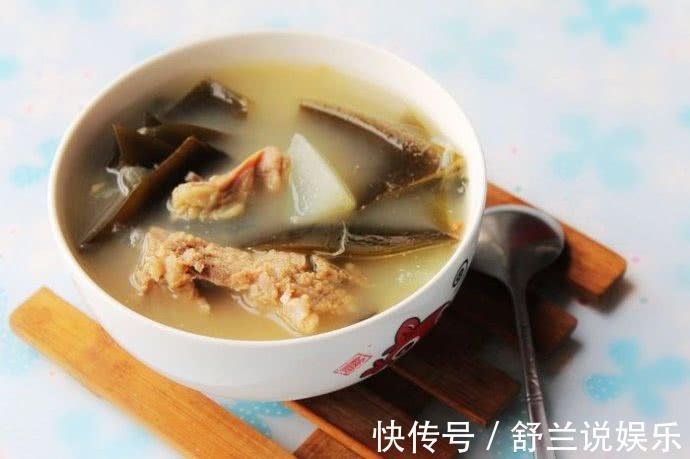 炖排骨汤|炖排骨汤时,先放盐还后放盐厨师说漏嘴多数人做错,肉柴