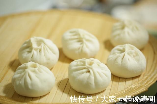 葱白|这个馅儿的包子吃不够!咬一口菜香肉美,全家老小都馋它!