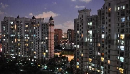 地段|不住的房子,“卖掉”还是“出租”听完开发商的解释,全明白了