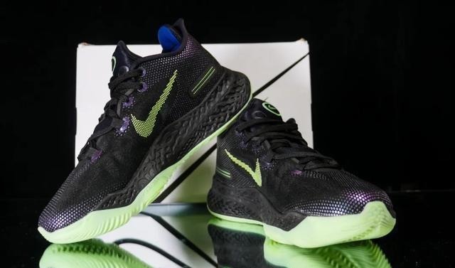 zoom 极致的炫技!来自奥运年的惊喜 Nike这款鞋才叫真正的旗舰