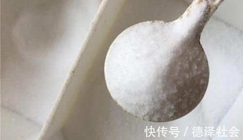 慢性疾病|高血压的“根源”并非盐?3味调料请少吃,不然血压恐怕难下降