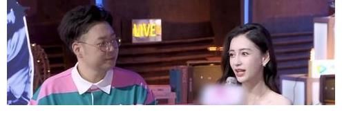 綜藝節(jié)目|楊穎罕見(jiàn)公開(kāi)談?wù)搩鹤樱虏邸靶『＞d變心”，眼中已不再只有媽媽