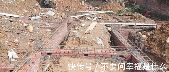 红砖|30万预算回村建房，结果只花了18万，真不知道是高兴还是悲伤