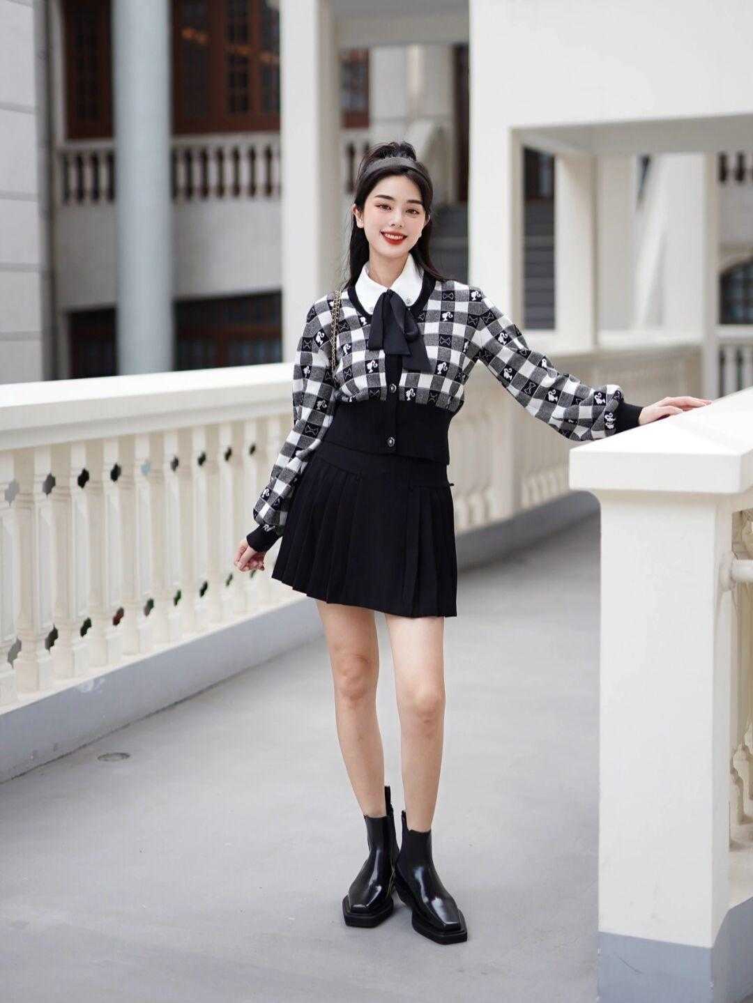 衣领|初春穿搭别错过黑白配,跟着博主这样穿,真的美极了