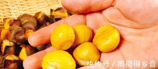 好吃|板栗好吃壳难剥老果农说教您一妙招,壳自动脱落,3秒钟剥1个!