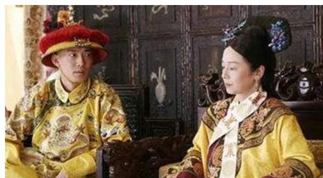 姐姐|皇帝结婚当晚，将新娘盖头揭开后却泪流满面：姐姐，朕该如何下手