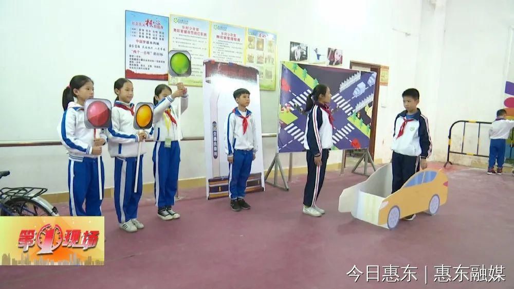 孩子们共同打造法治情景剧 创新青少年普法教育形式