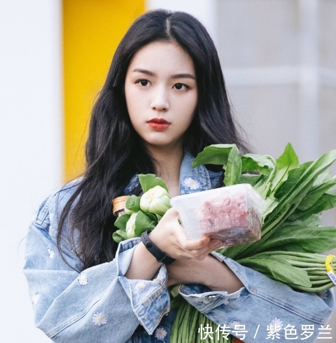 阵容|中餐厅5阵容再上热搜,龚俊姚安娜被官宣加盟,还有2位嘉宾助阵