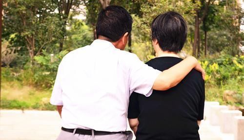 生存期|为什么有的人得癌后，还能活到八九十岁？医生分析出原因