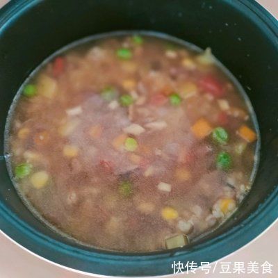 味达美|口感轻盈最适合神仙小姐姐的松茸火腿焖米饭