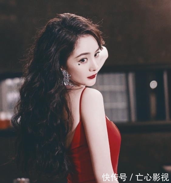 賴美云|《你我皆王者》INTO1人菜癮大要加班，藍(lán)色球服夢回校園，期待了